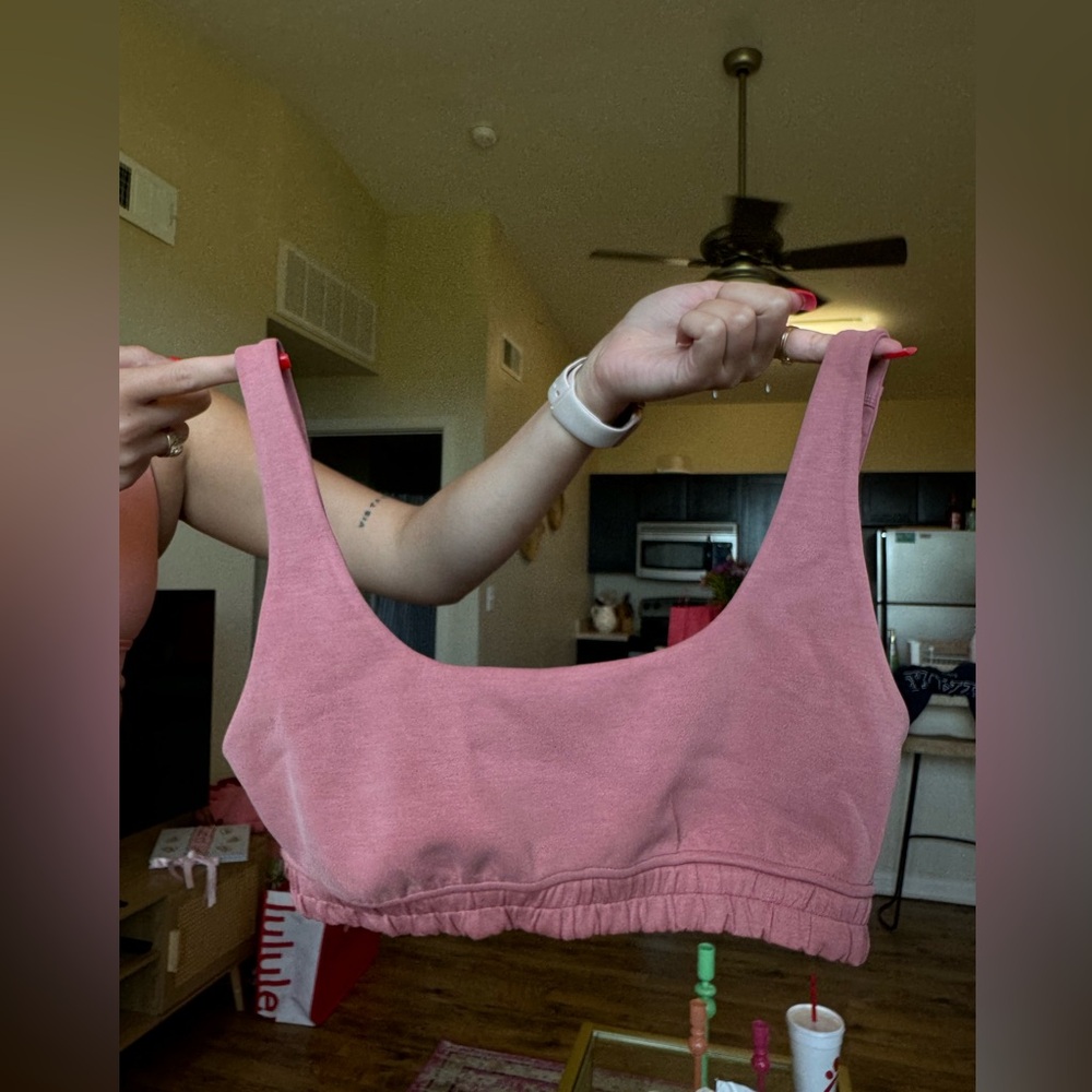 Lululemon Softstreme Scoop-Neck Bra B/C Cup